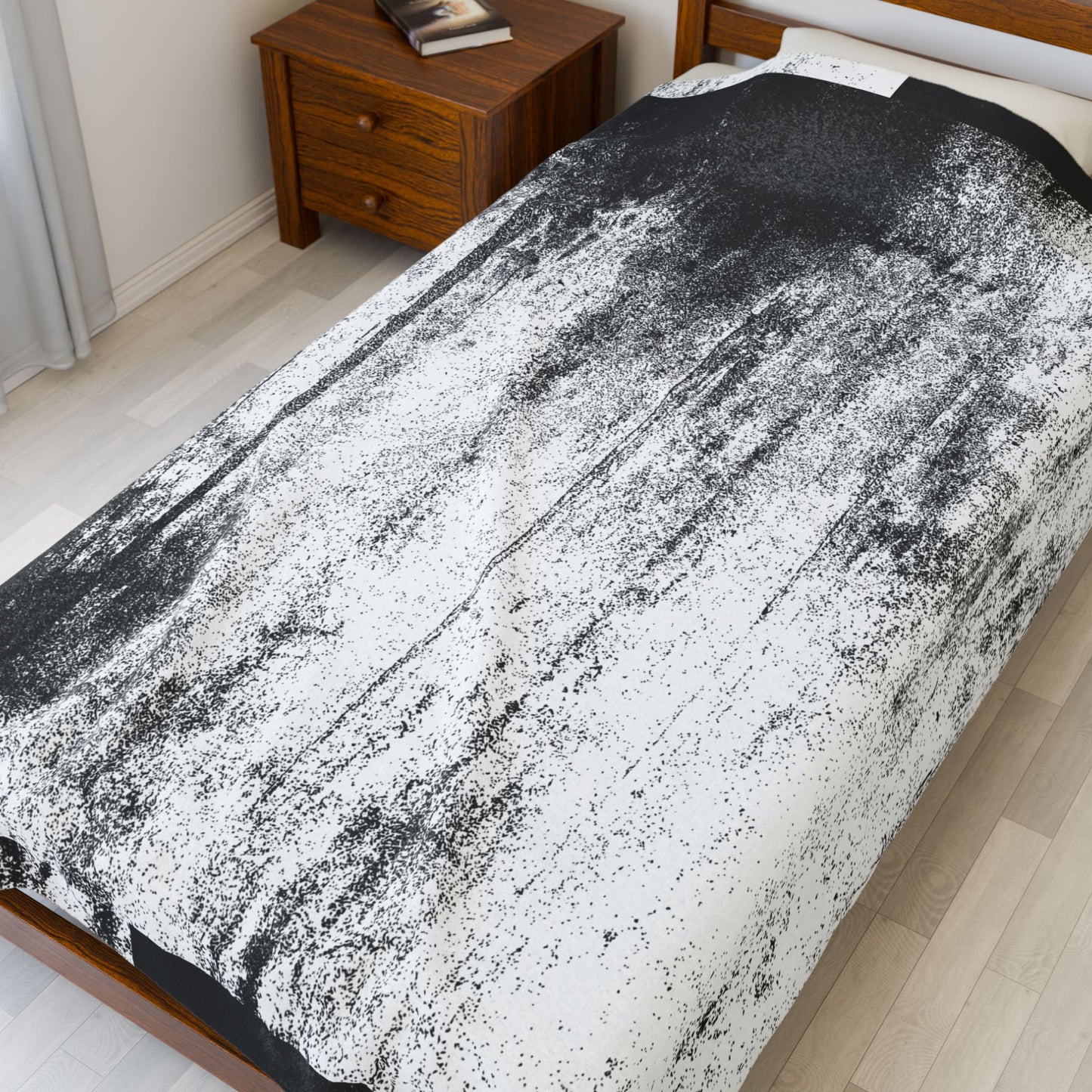 Urban Static – Graffiti Wall Texture Print Velveteen Plush Throw Blanket